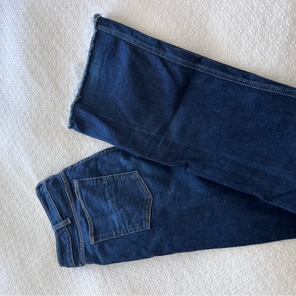 Ariat 31 XL raw hem flares Premium High Rise Flare Jean
